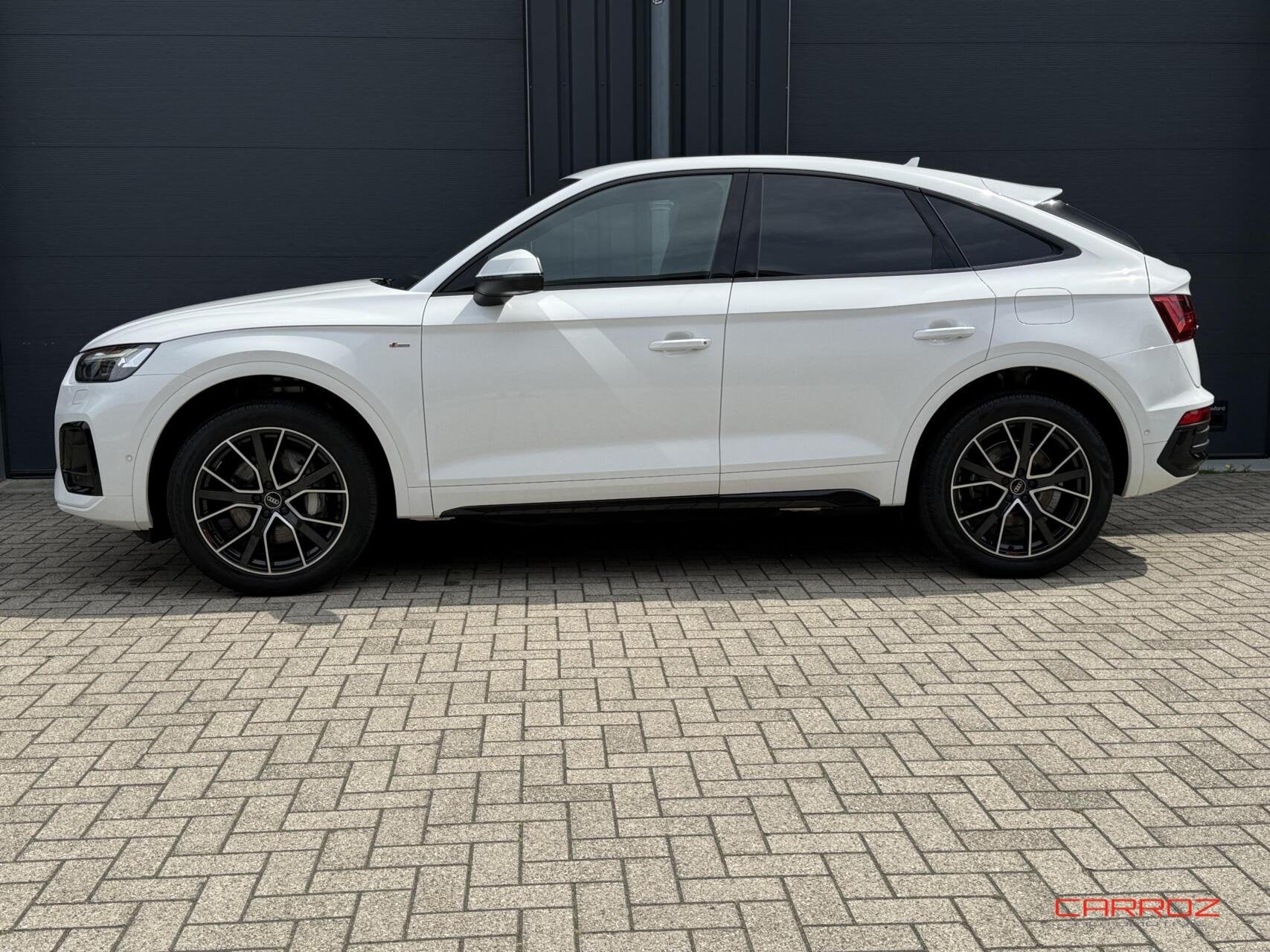 Audi Q5 50 TFSI e S Line Matrix 360 CarPlay Trekhaak Cruise, Automaat, Gebruikt, 4 cilinders, Wit