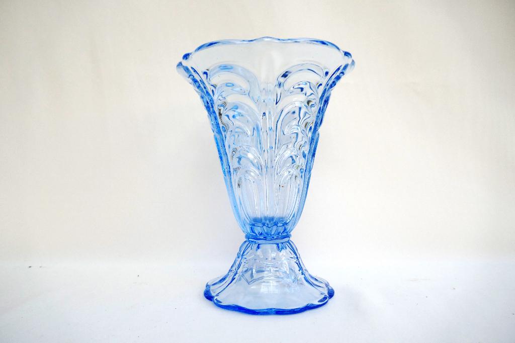 Vaas - Walther & Söhne - blauwe Art Deco persglas vaas, Ophalen of Verzenden