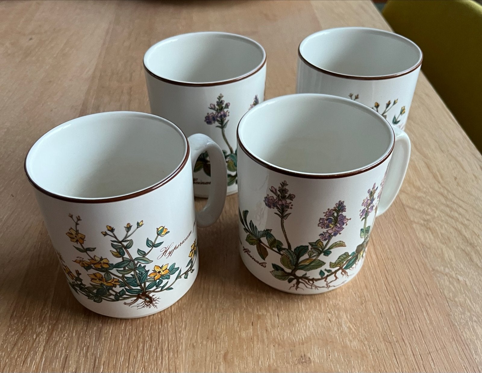 Villeroy & Boch Botanica Mokken - Set van 4, Klassiek, Villeroy & Boch, Zo goed als nieuw, Porselein
