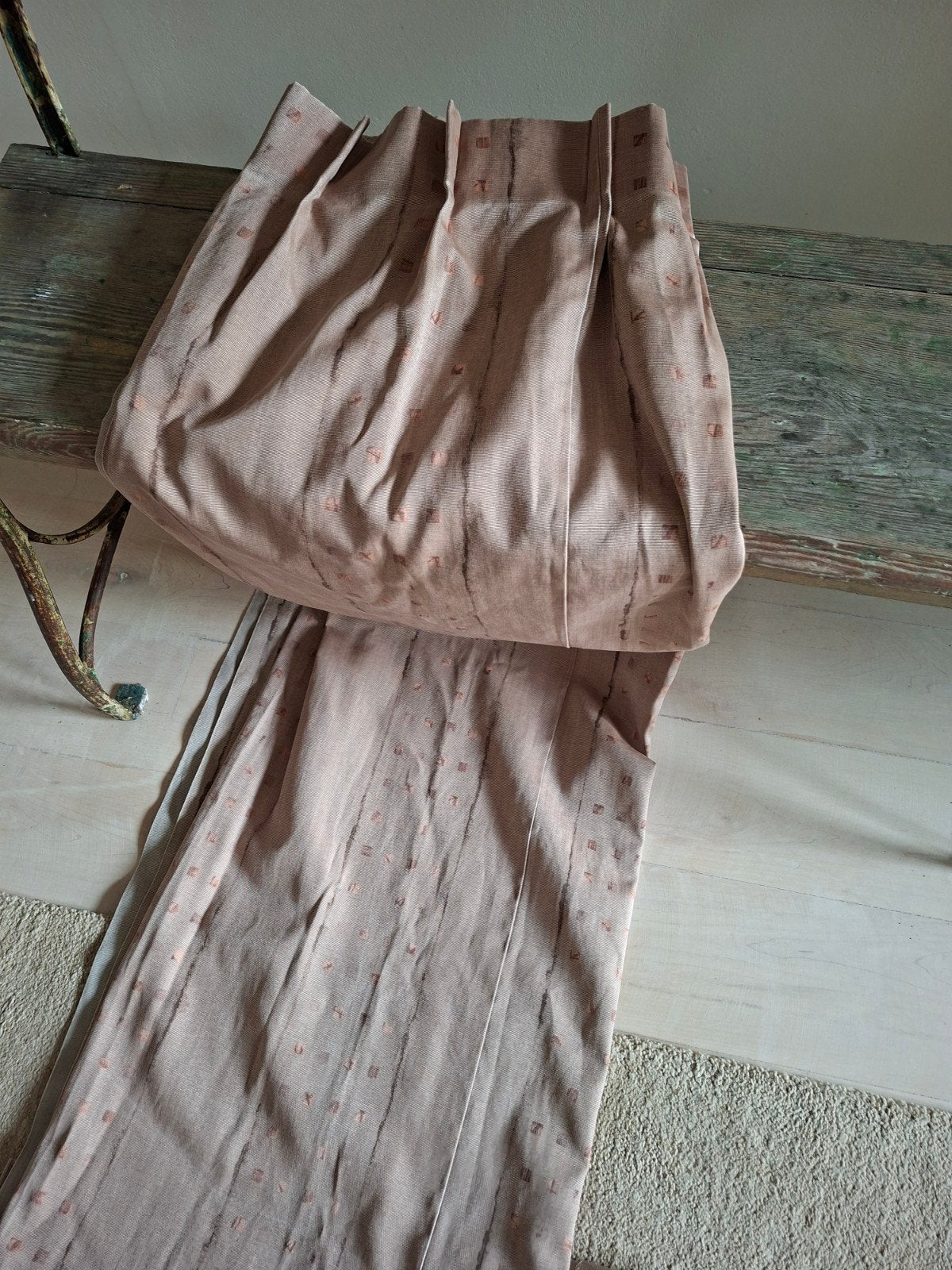 Bruine gordijnen met patroon - 2 stuks, Met haken, Gebruikt, Bruin, 170 cm