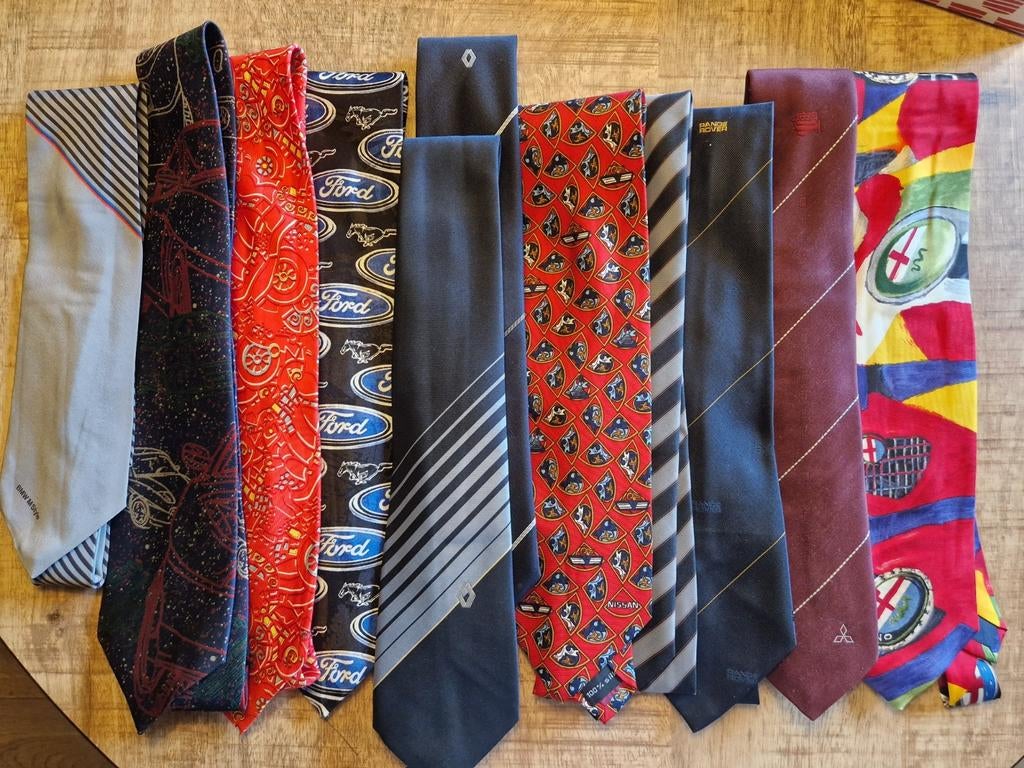 11 stropdassen van diverse automerken, Kleding | Heren, Stropdassen, Overige kleuren, Diverse automerken, Ophalen of Verzenden
