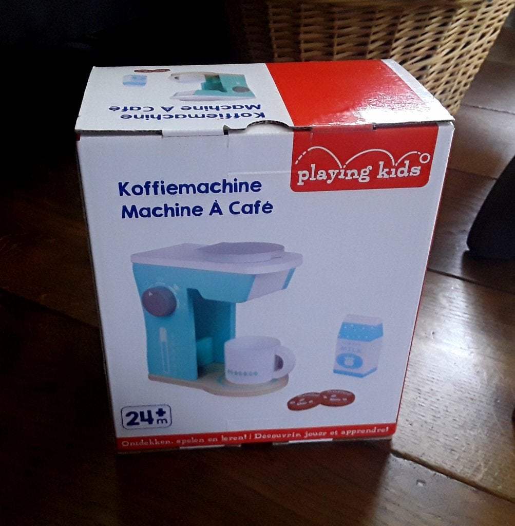 Houten speelgoed - koffiemachine met toebehoren - nieuw, Kinderen en Baby's, Ophalen of Verzenden, Nieuw, Meubelstuk of Keukentje
