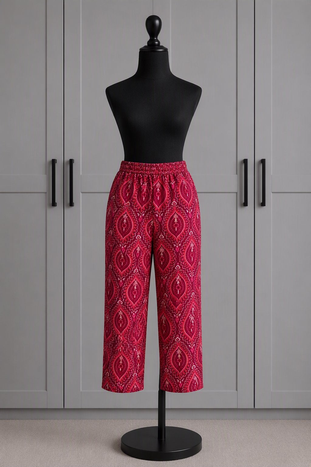 Comfortabele roze broek met patroon - Maat 42, Ophalen of Verzenden, Zo goed als nieuw, Maat 42/44 (L), Roze
