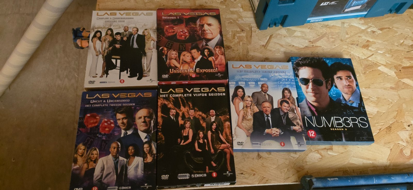 Las Vegas en Numb3rs DVD boxsets, Cd's en Dvd's, Misdaad, Nederlands, Ophalen of Verzenden, Gebruikt