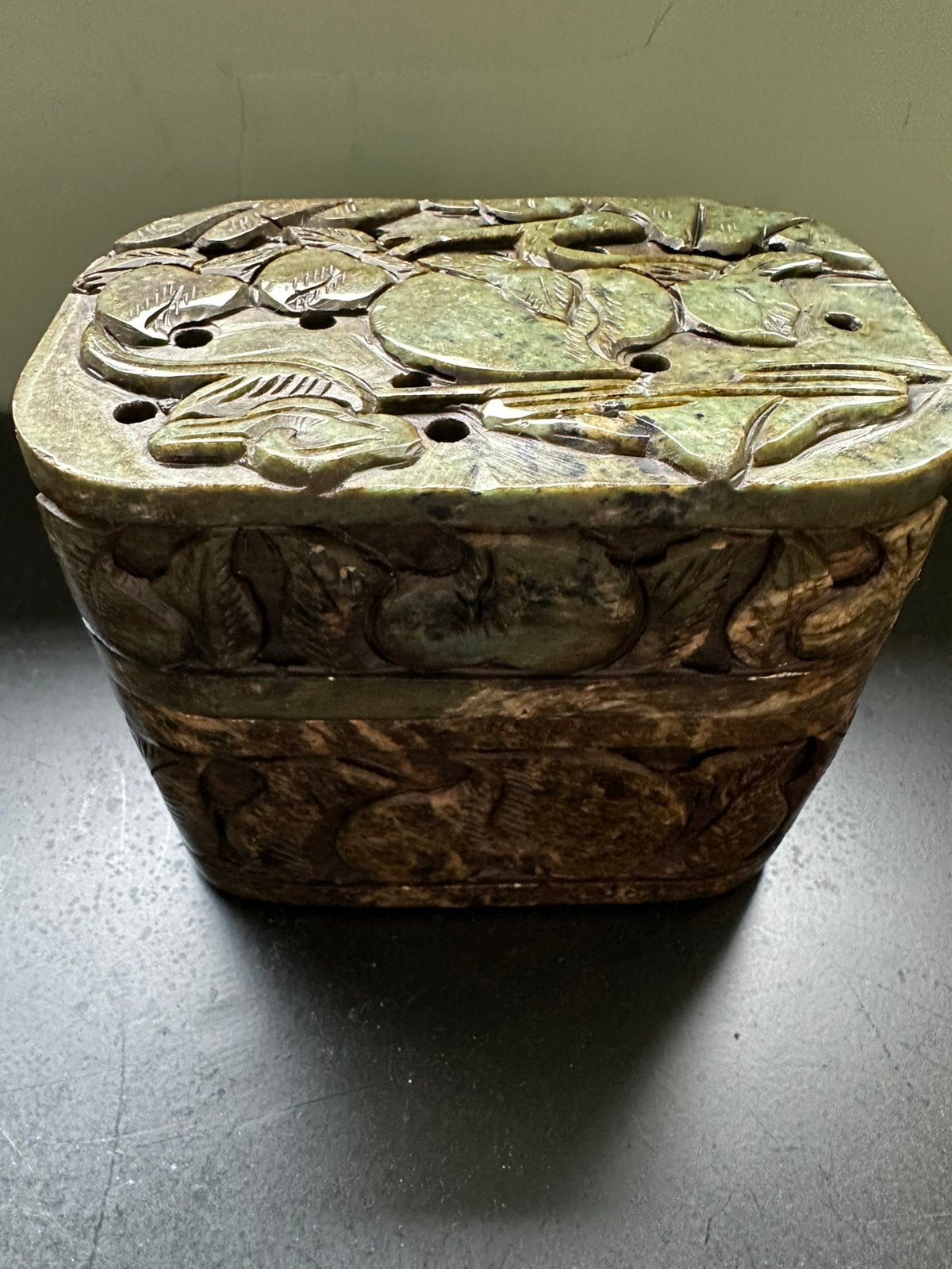 Antiek jade cricket box, Antiek en Kunst, Verzenden, Doos, Overige materialen, Groen