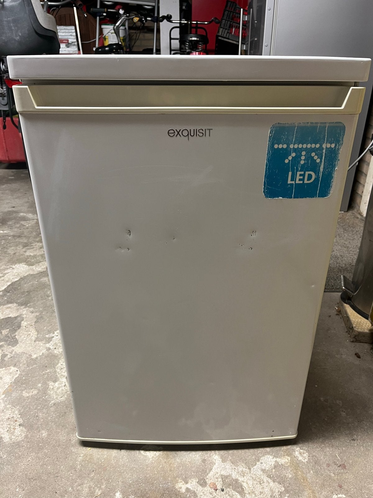 Exquisit Tafelmodel Koelkast A++ - Compact en Energiezuinig, Ophalen, Minder dan 85 cm, 100 tot 150 liter, Energieklasse A of zuiniger