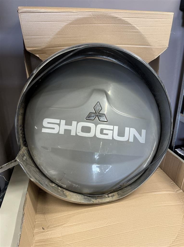 Mitshubishi Shogun MK3 reserve wiel cover trim - 1999 -2006, Ophalen of Verzenden, Nieuw