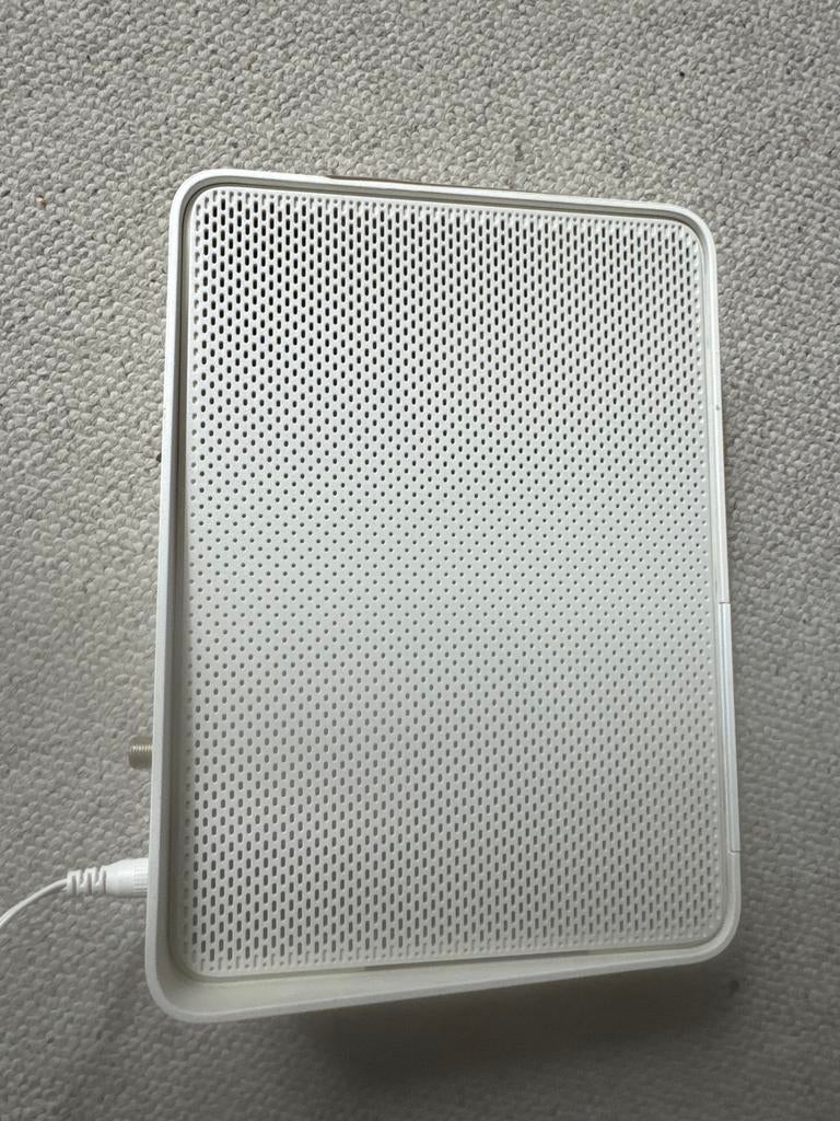 Technicolor TG2492LG-ZG Kabelmodem/Router, Ophalen of Verzenden, Gebruikt, Router met modem