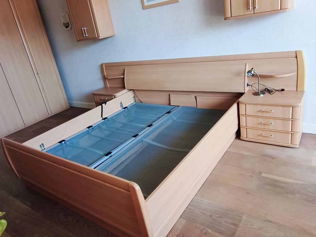 Complete Duitse kwaliteit slaapkamer in zeer nette staat, Ophalen, Zo goed als nieuw, Tweepersoons