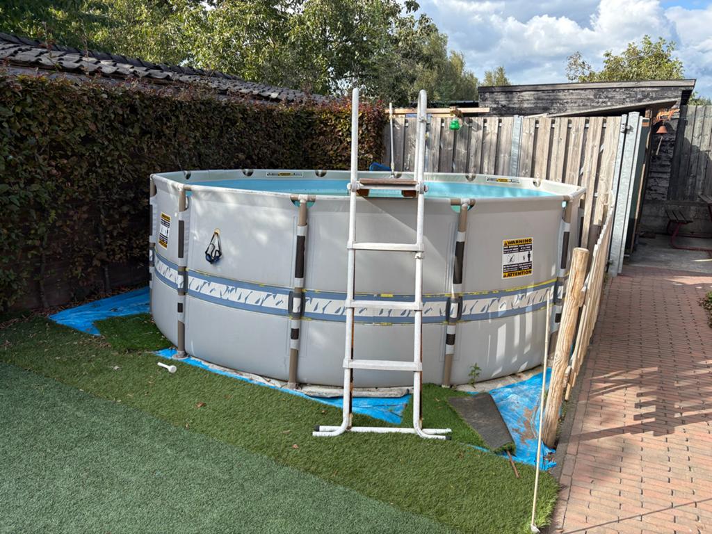 Zodiac Zwembad 365cm met zandfilterpomp en trap, Ophalen, Rond, 300 cm of meer, Zo goed als nieuw