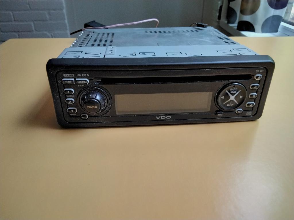 VDO autoradio CD421 jaren '80, Ophalen, Gebruikt
