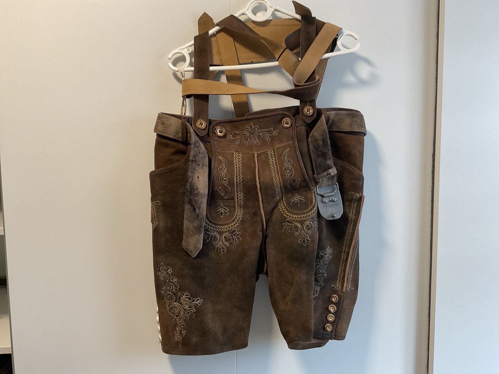 Lederhose Oktoberfest - Zo goed als nieuw, Kleding | Heren, Carnavalskleding en Feestkleding, Maat 48/50 (M), Ophalen of Verzenden
