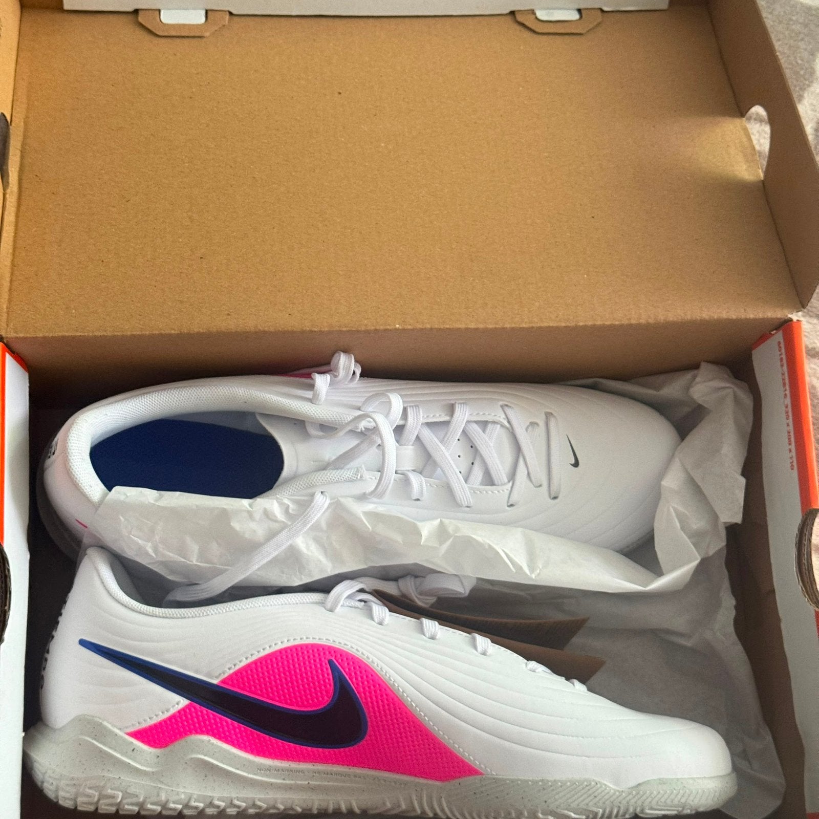 Nike Tiempo. 40 euro per stuk, Ophalen, Zo goed als nieuw, Hardloopschoenen, Nike