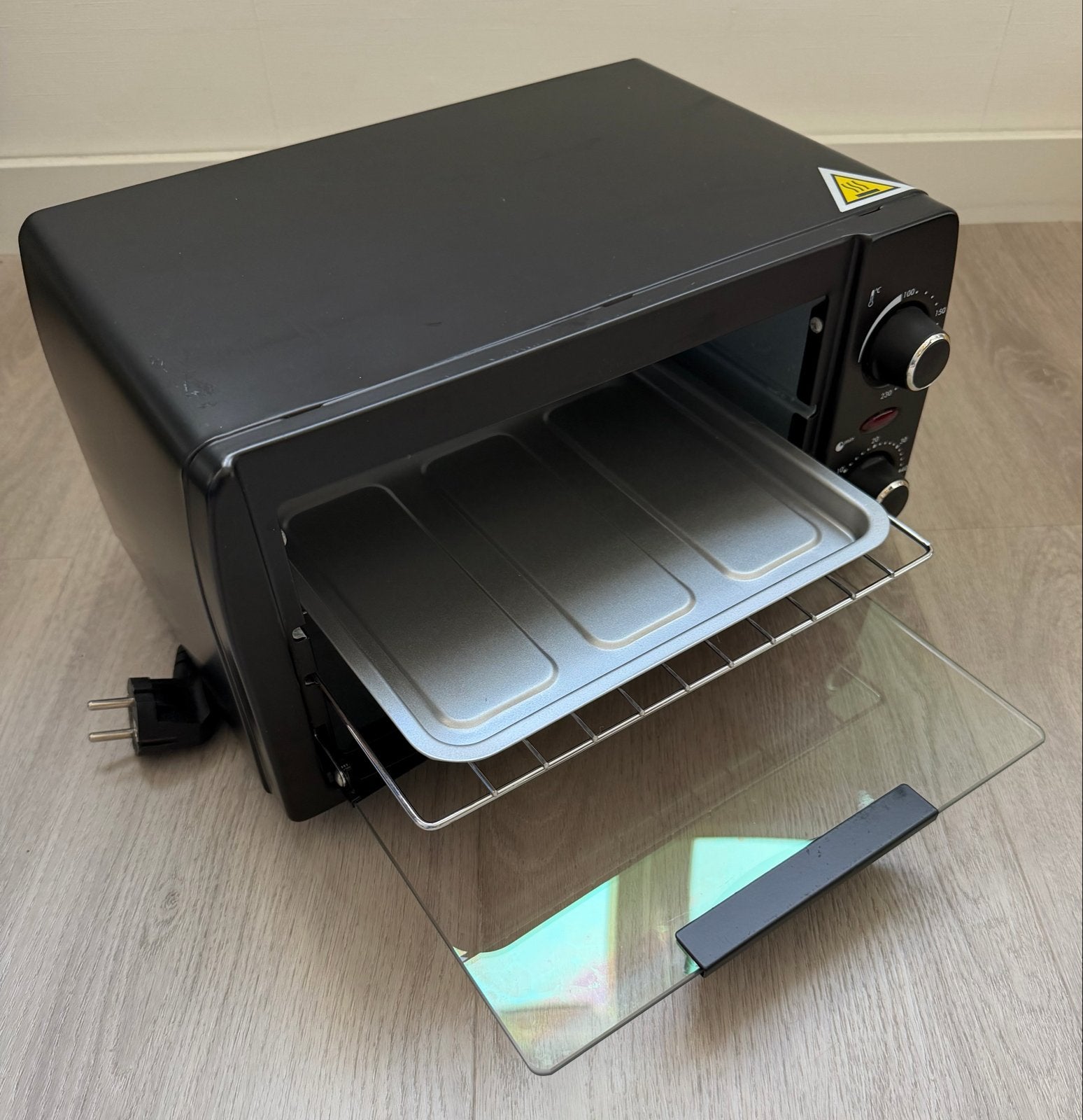 Tristar OV-1431 camping oven 800W - Ideaal voor broodjes, Ophalen of Verzenden, Gebruikt