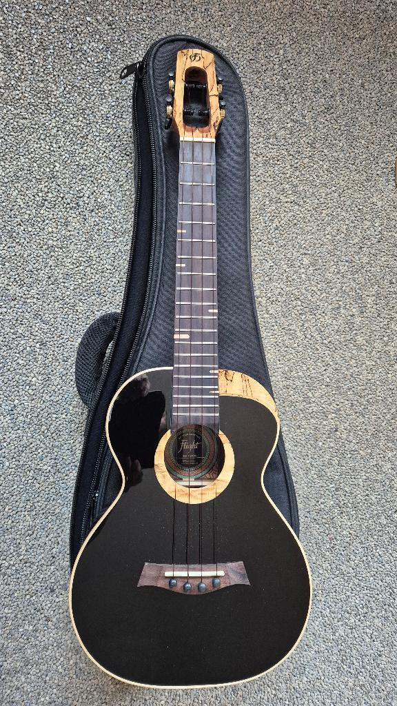 Flight 4SB Sammy Turton Tenor Ukulele, Muziek en Instrumenten, Ophalen, Zo goed als nieuw, Ukelele