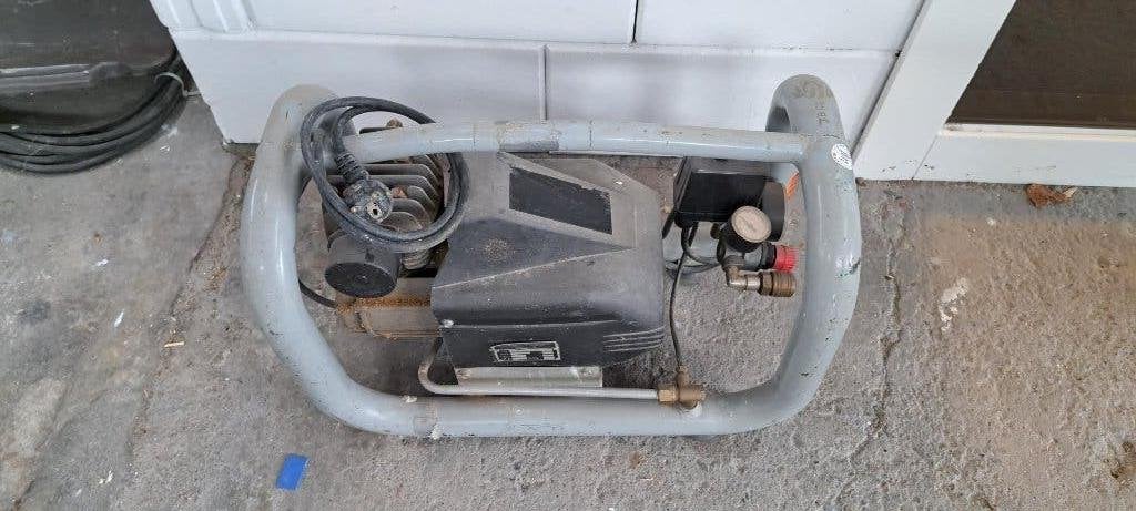 creemers buis compressor werkt prima, Ophalen, Gebruikt, 6 tot 10 bar, Minder dan 200 liter/min