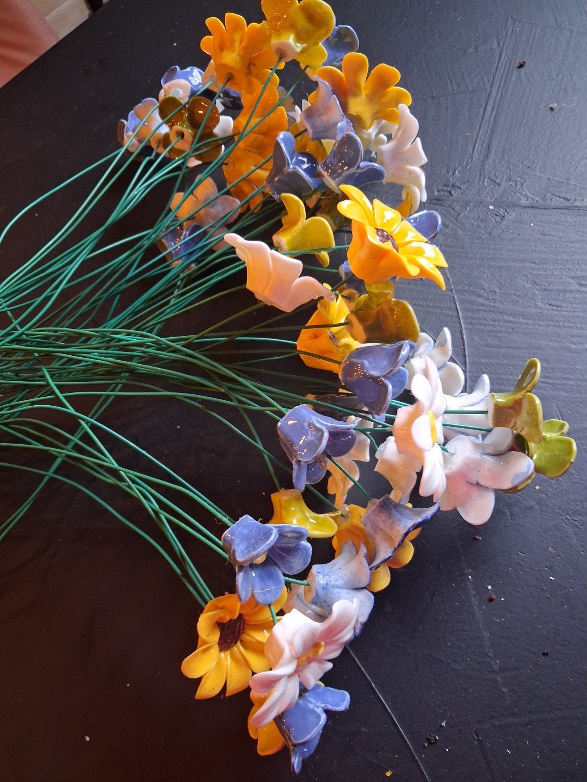 45 Porselijne Bloemen op Steel - Diverse Kleuren, Ophalen of Verzenden, Nieuw