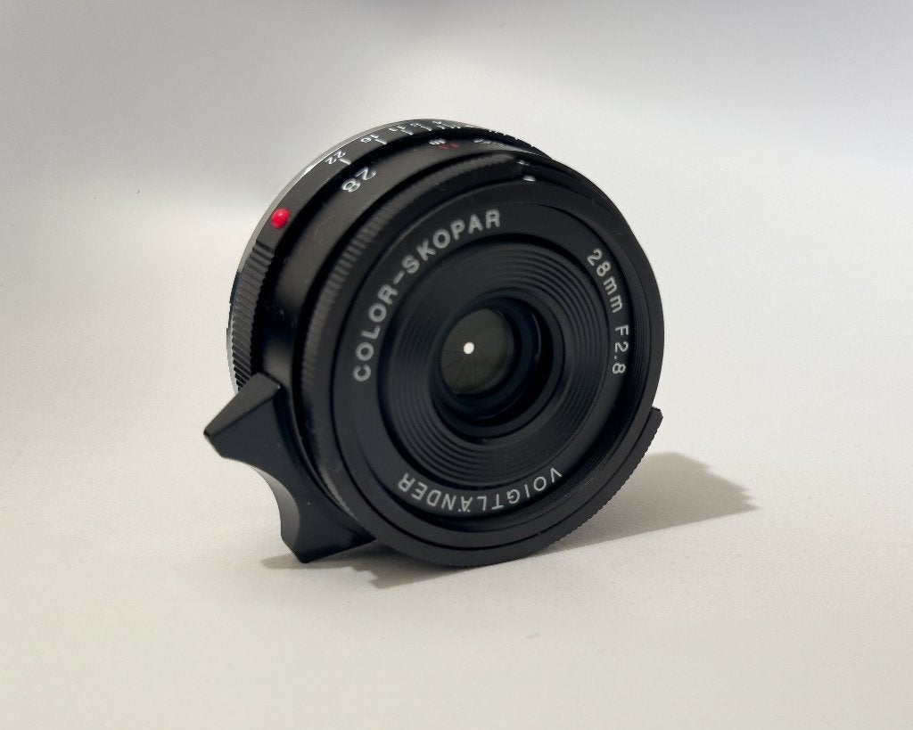 Voigtländer Color-Skopar 28mm f/2.8 VM Type II, Ophalen, Zo goed als nieuw, Groothoeklens