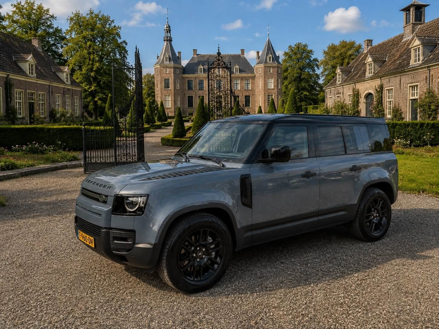Land Rover Defender 110 3.0 P400 110 X-Dynamic S 5 Persoons, Auto's, Land Rover, Automaat, Gebruikt, Blauw, 2996 cc