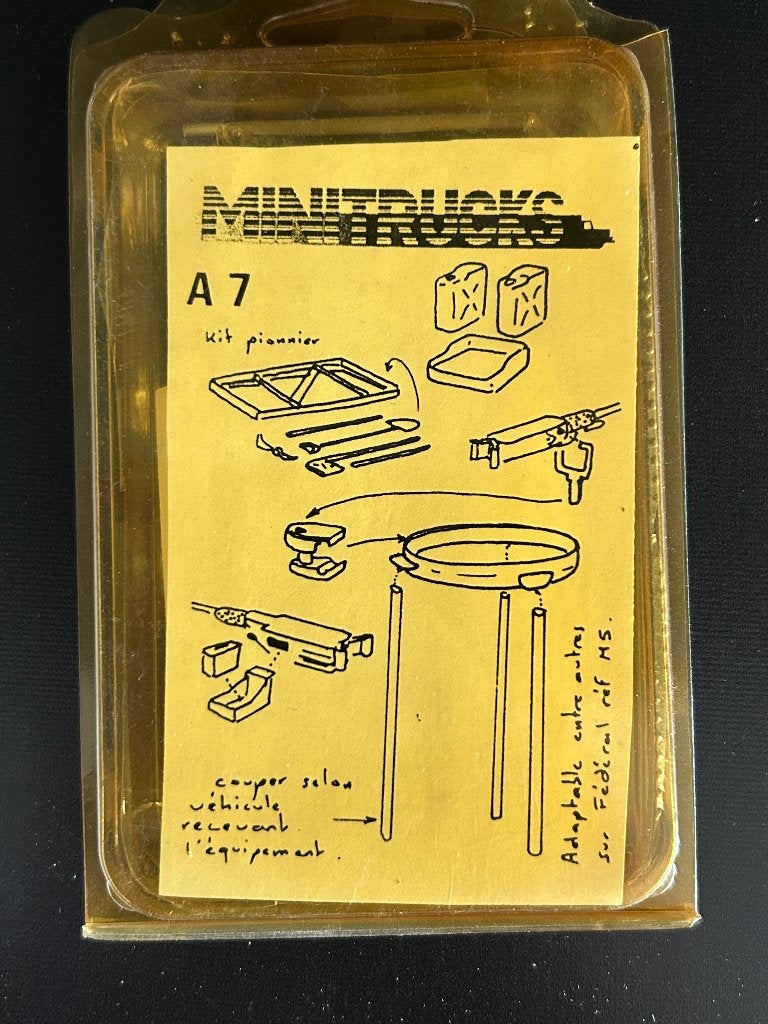 MINITRUCKS A7 Mitrailleur.  1/43-1/48 Kit  White metal, Ophalen of Verzenden, Nieuw, Overige typen, Overige merken