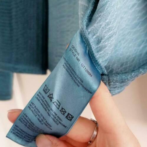 Geisha donker turkoois groen blauw vestje met haakje S 35650, Geisha, Blauw, ., Zo goed als nieuw