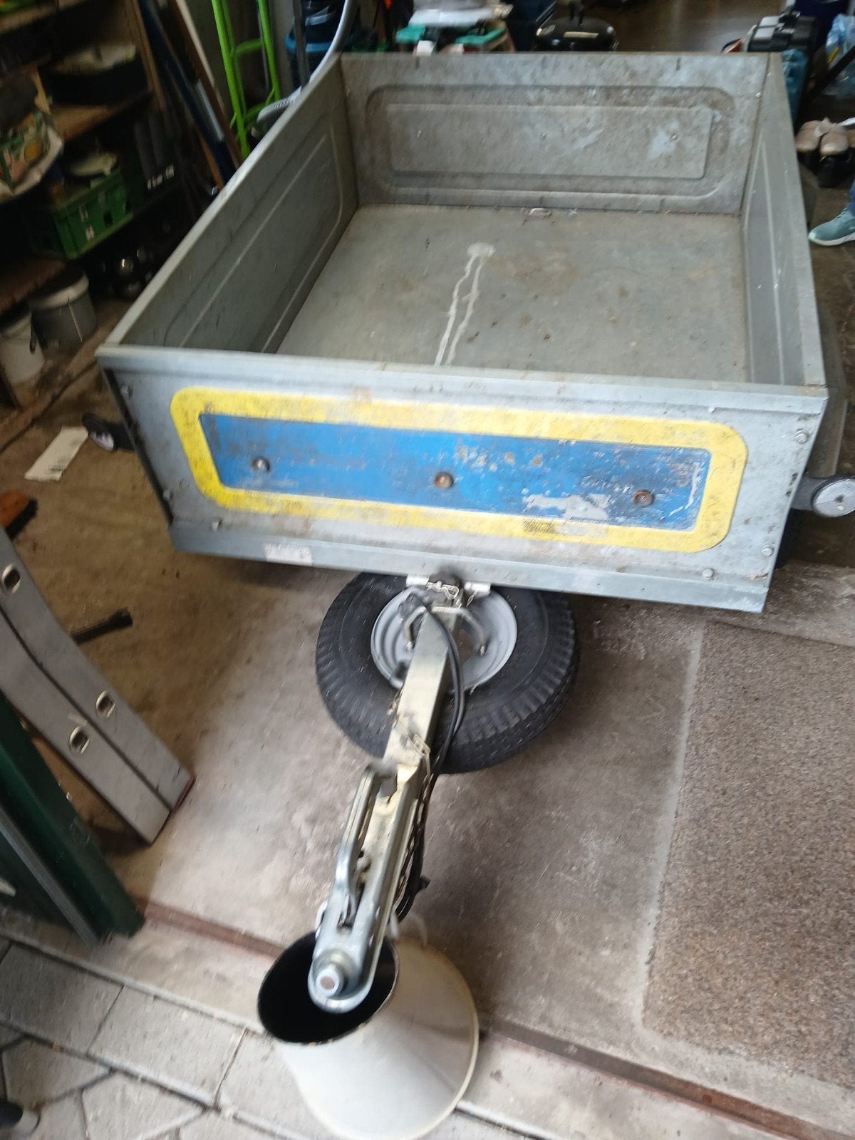 Leuke aanhanger aangeboden, Ophalen