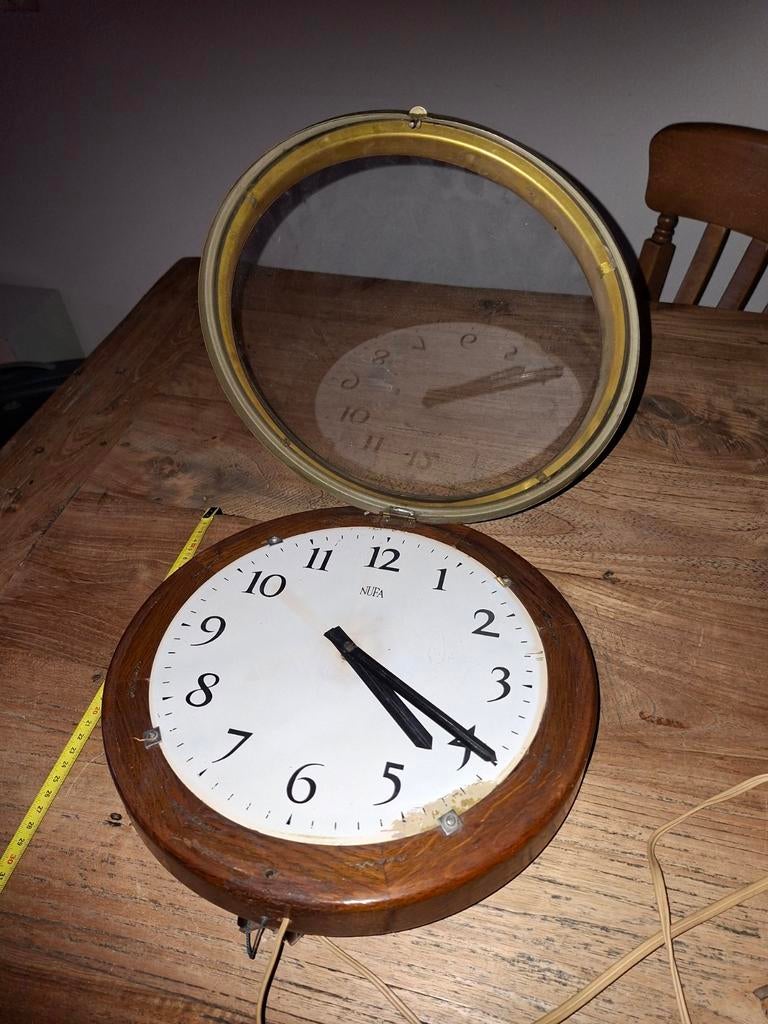 Vintage NUFA wandklok, jaren 50/60, Ophalen of Verzenden