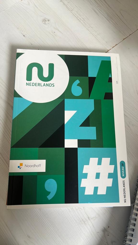 Nederlands Noordhoff SchoolBoek, Ophalen of Verzenden, Zo goed als nieuw, Mariska van Daele-van Deursen