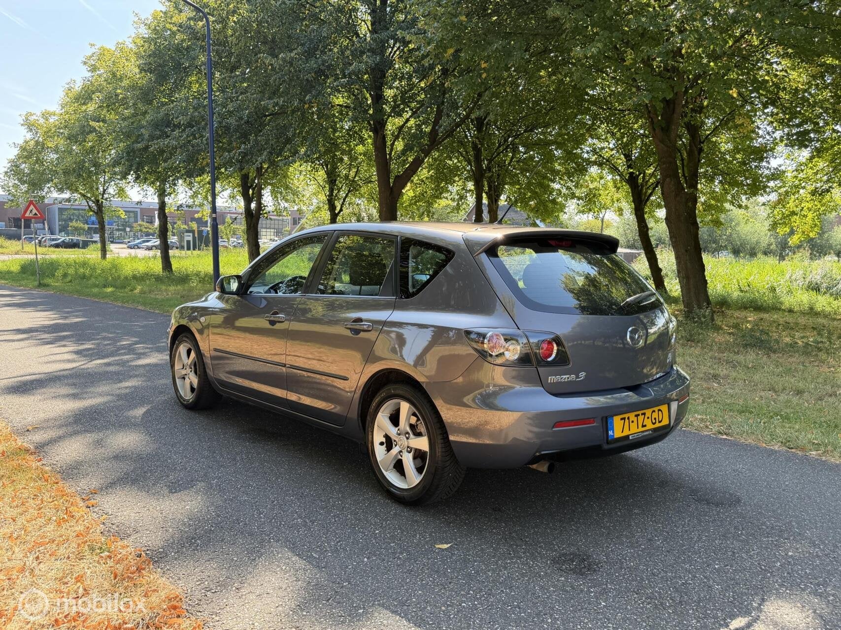 Mazda 3 1.6 S-VT Touring*NEW APK 09/27*AIRCO*ELEK. RAMEN, Auto's, Mazda, Voorwielaandrijving, Stof, Gebruikt, Zwart