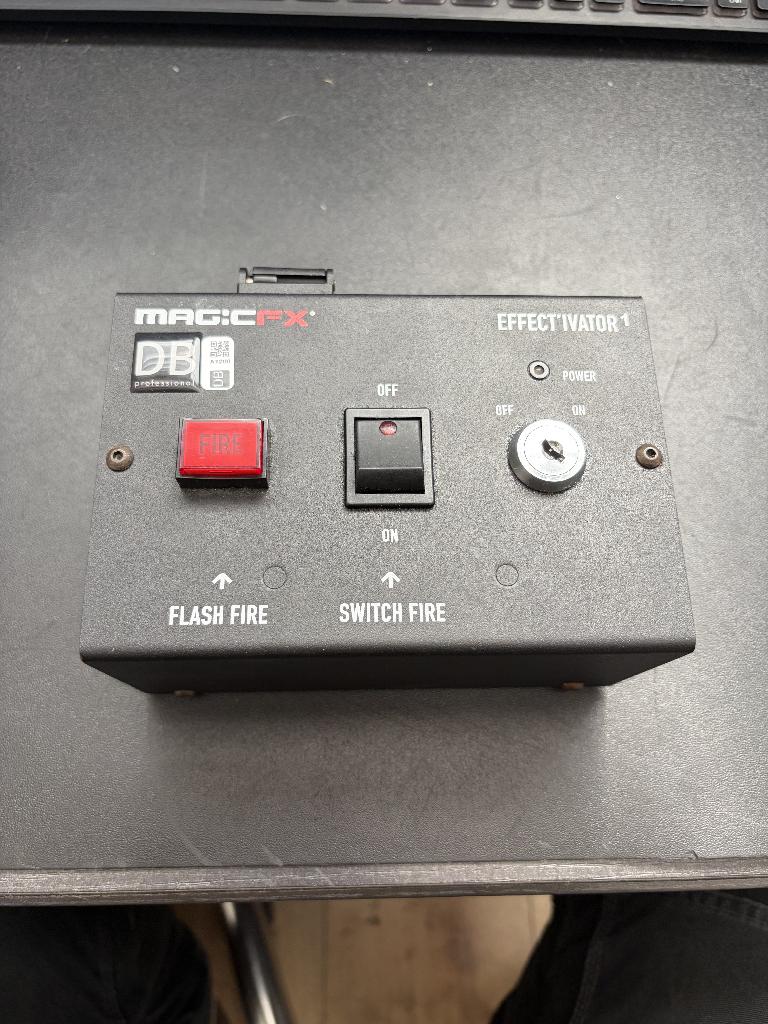 Magic FX Effectivator 1, Muziek en Instrumenten, Ophalen of Verzenden, Zo goed als nieuw, Overige typen