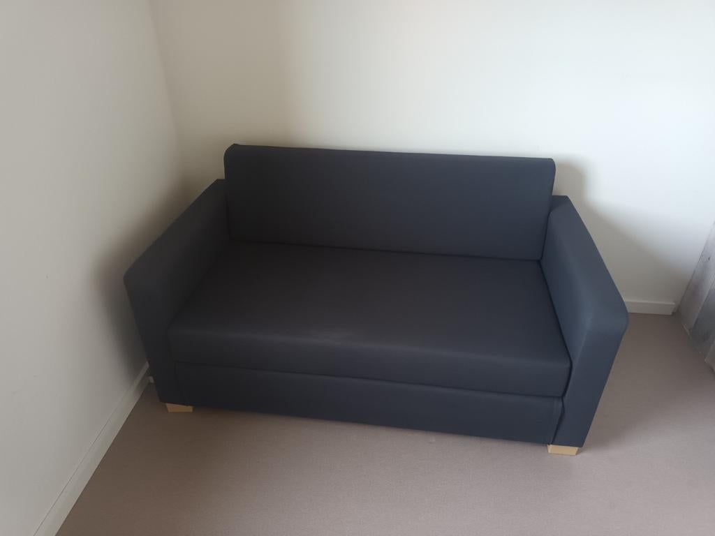 IKEA SOLSTA slaapbank - Donkergrijs, compact en comfortabel, Ophalen, Eenpersoons, Zo goed als nieuw, Overige maten