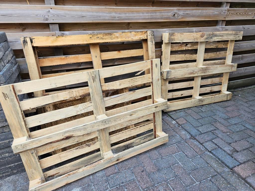 GRATIS AF TE HALEN 3 PALLETS, Doe-het-zelf en Verbouw, Hout en Planken, Ophalen, Overige houtsoorten, Minder dan 200 cm, Pallet