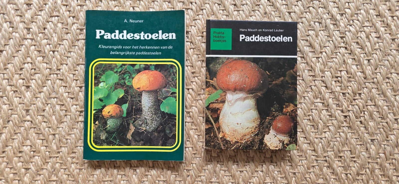 Paddestoelen boeken - 2 stuks, Boeken, Ophalen of Verzenden, Gelezen, Natuur algemeen, A. Neuner, Hans Mauch, Konrad Lauber