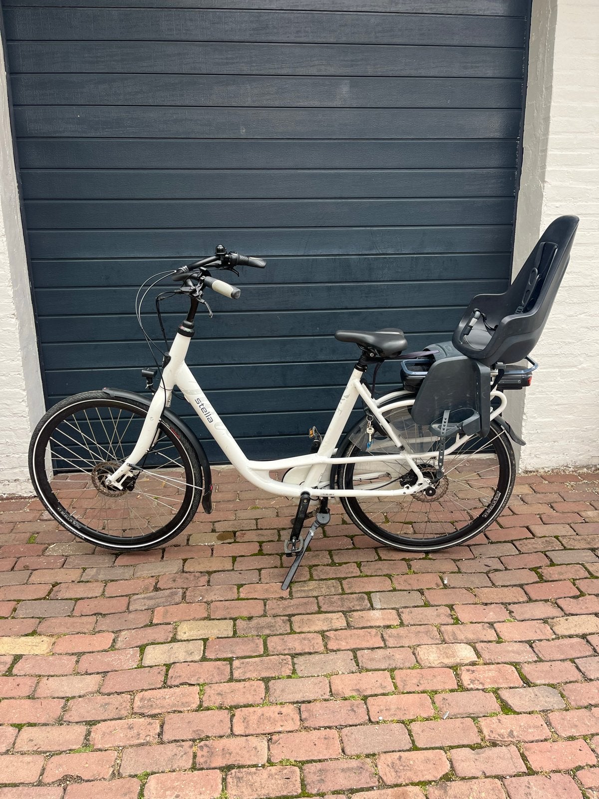 Stella Fiore E-bike met kinderzitje, Gebruikt, 51 tot 55 cm, 30 tot 50 km per accu, Ophalen