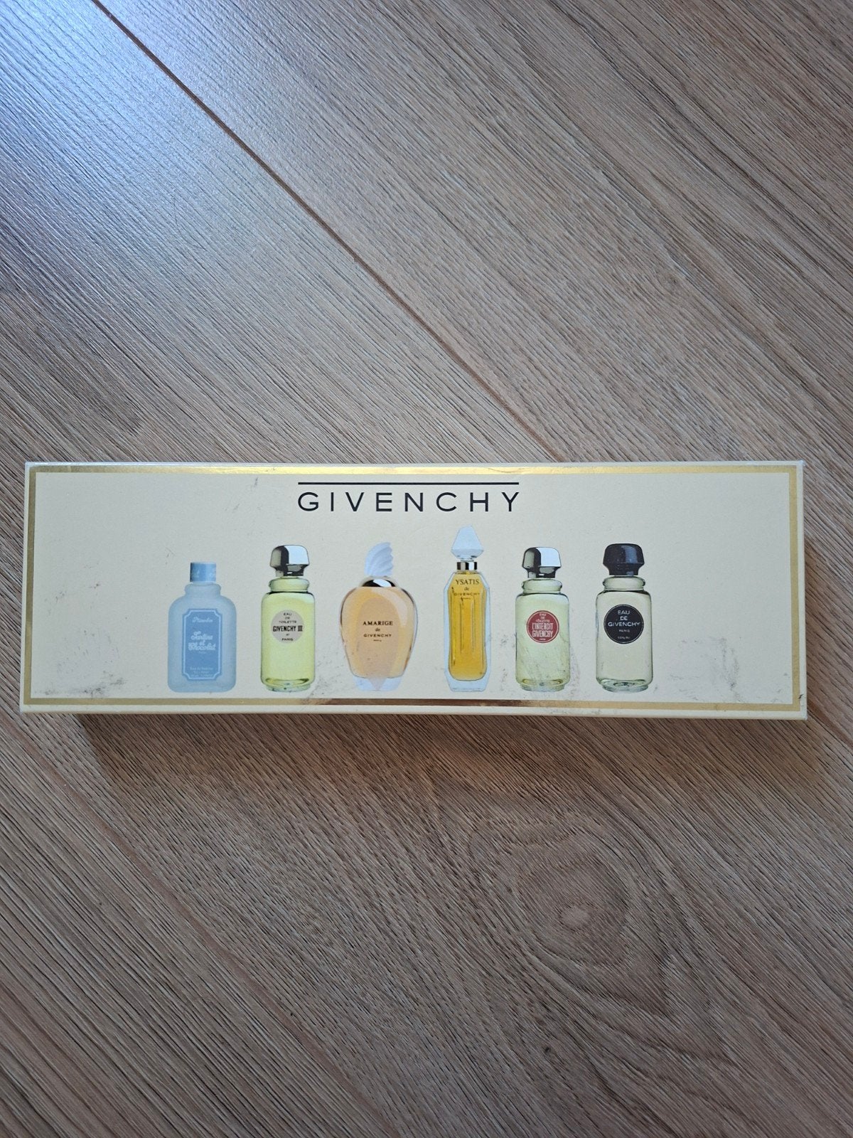 Givenchy 6 miniatuur parfumflesjes, Ophalen of Verzenden, Zo goed als nieuw