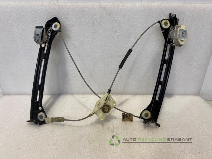 Ruitmechaniek 2Deurs links-voor van een Volkswagen Beetle, Gebruikt, -, Volkswagen, -