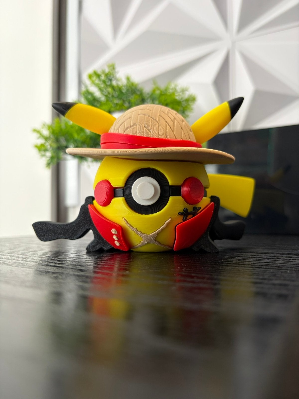 Monkey D. Luffy x Pikachu Pokeball, Avontuur en Actie, 1 speler, Ophalen of Verzenden, Zo goed als nieuw