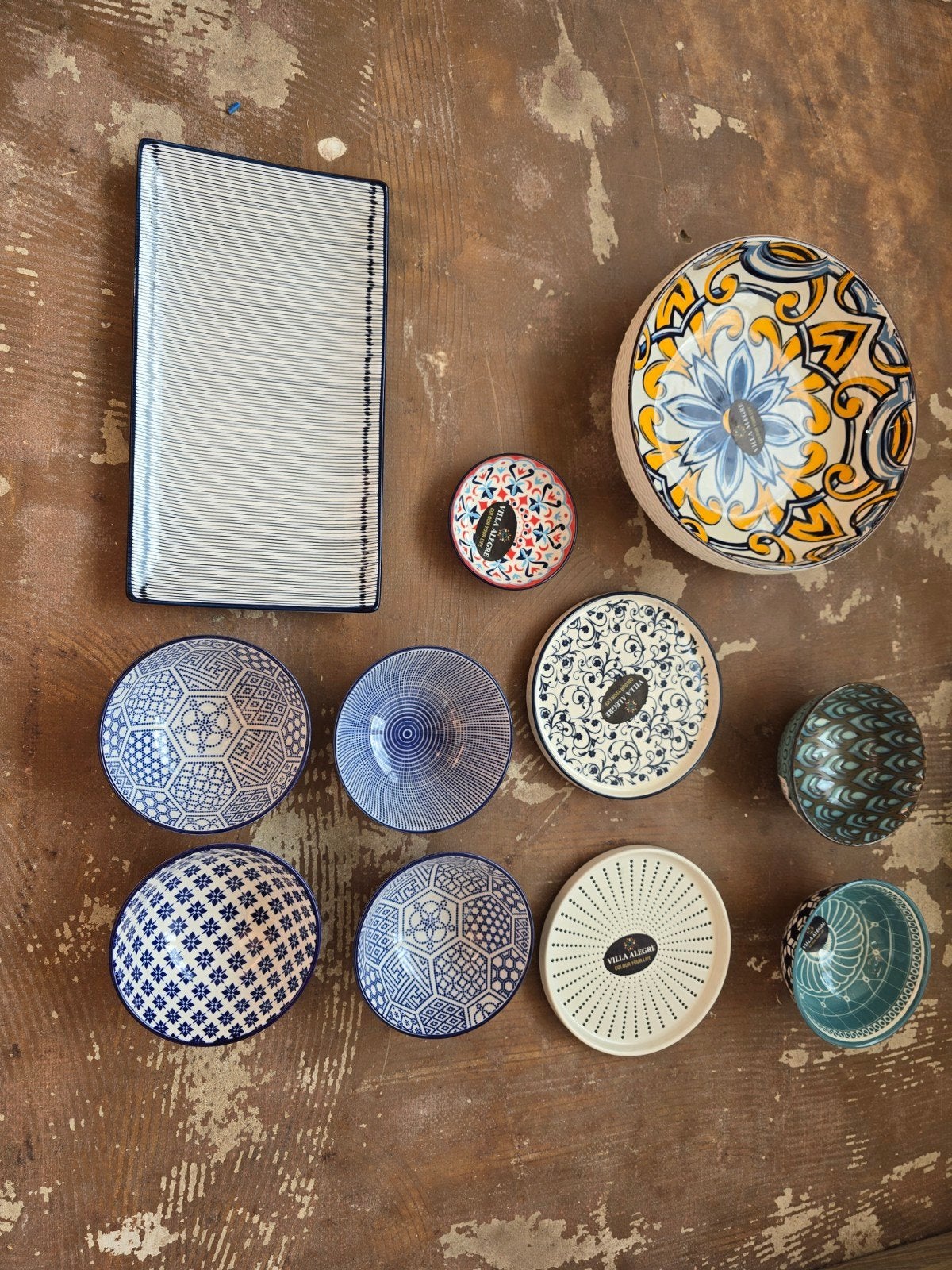 Diverse unieke gekleurde schalen en borden, Ophalen, Nieuw, Overige stijlen, Bord(en)