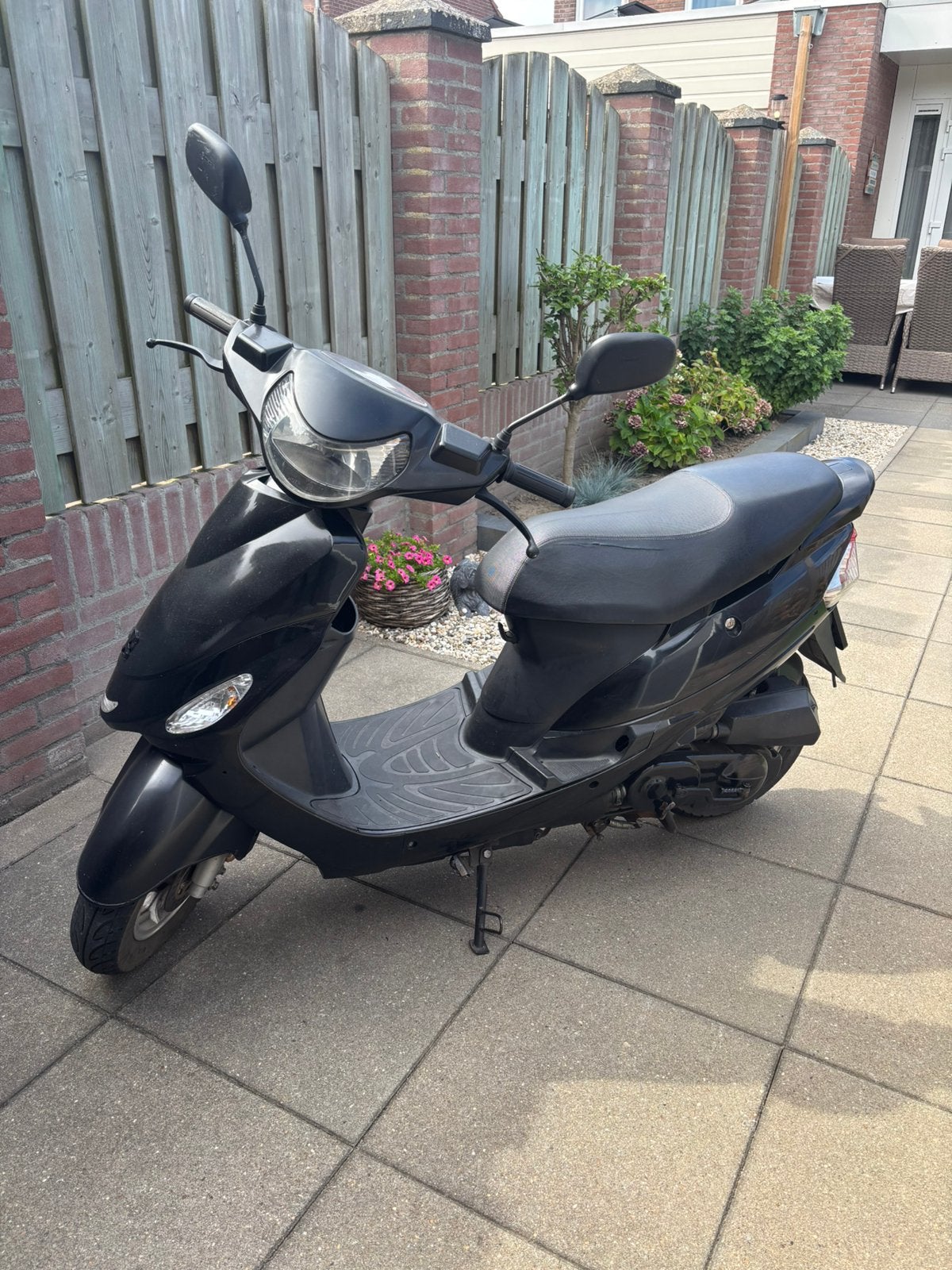 Peugeot v-clic scooter (start niet), Ophalen, Gebruikt, Benzine, Peugeot