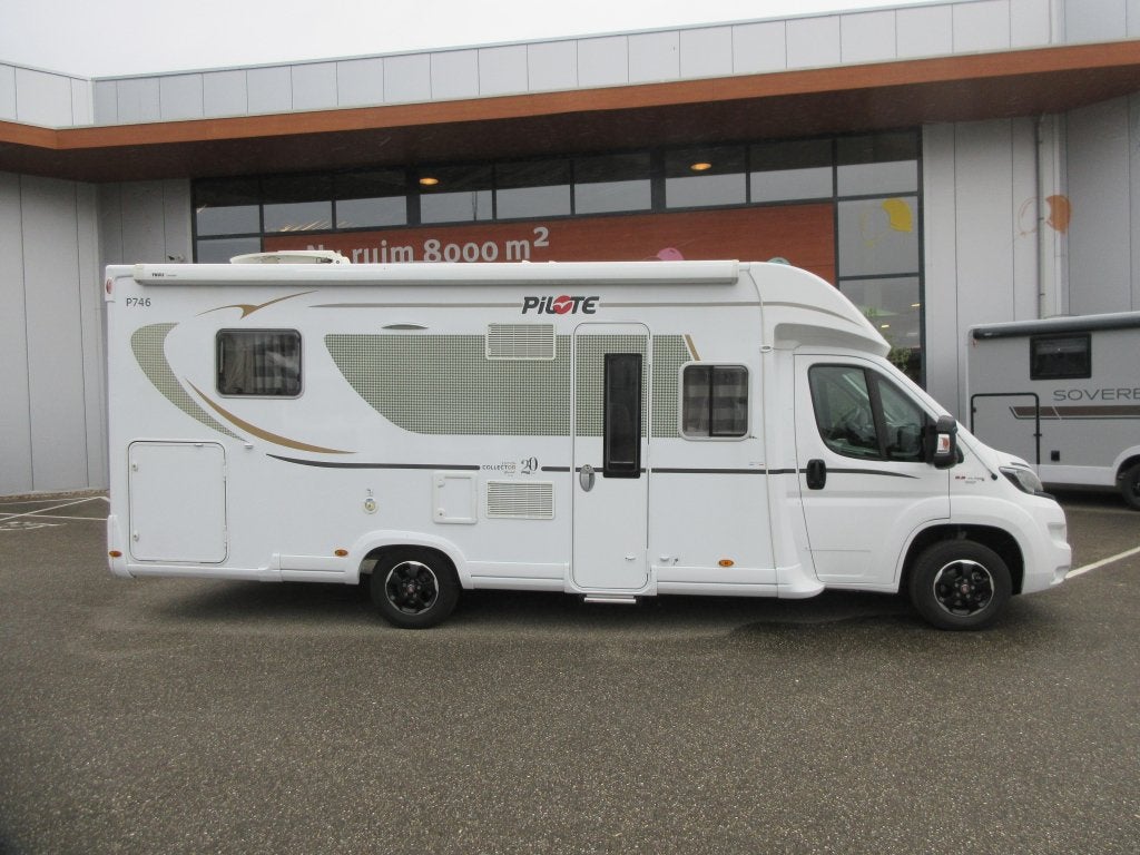 Pilote P 746, Caravans en Kamperen, Ringverwarming, Fiat, Pilote, L-zit