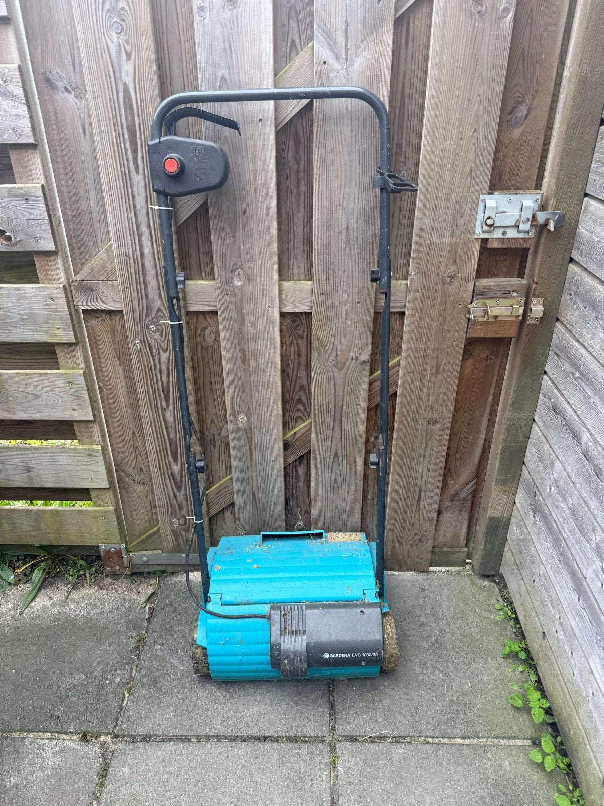Gardena Verticuteermachine Elektrisch EVC 1000, Ophalen, Gebruikt, Elektrisch