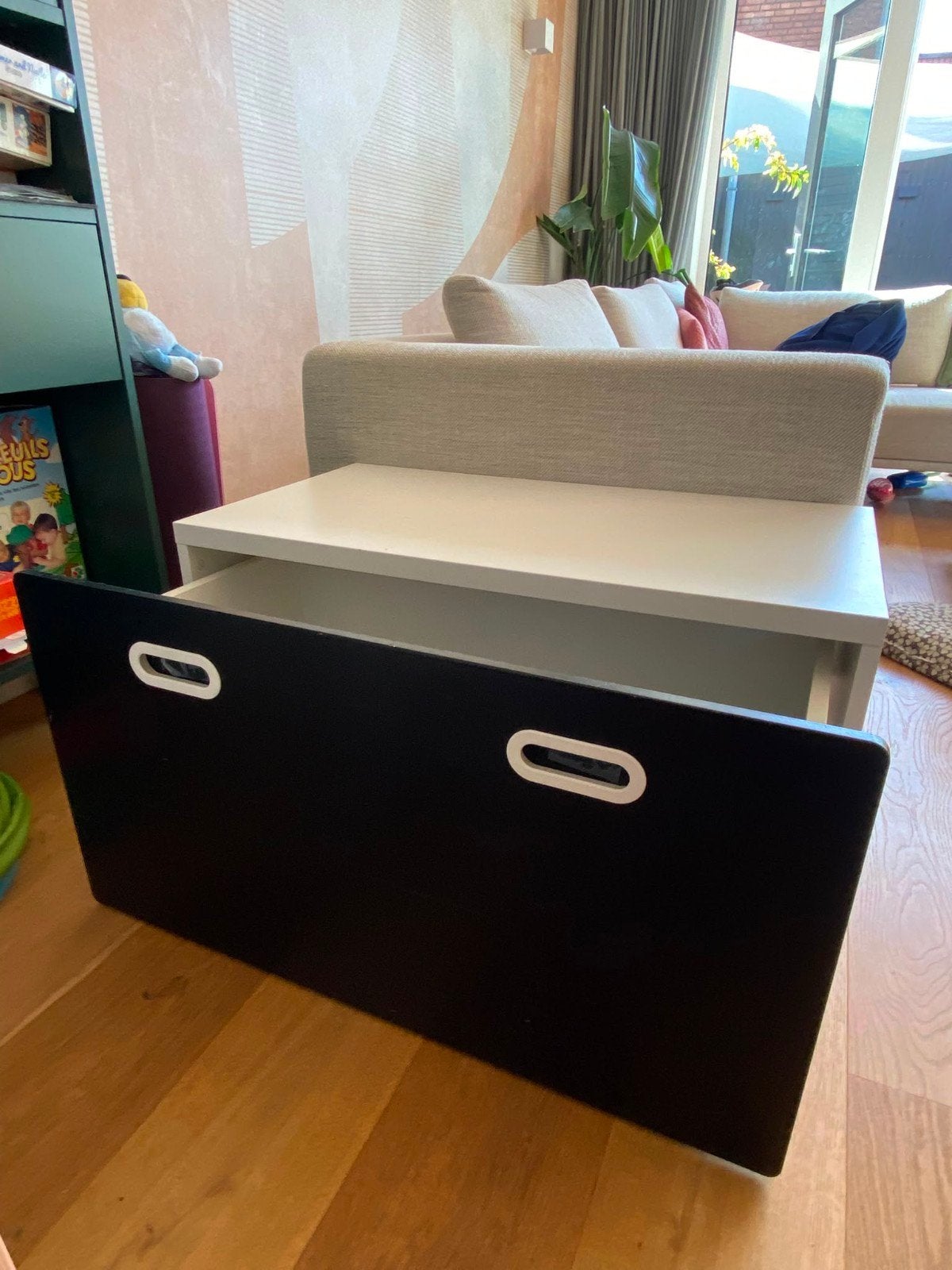 IKEA Smastad opberglade - Zwart/Wit, Gebruikt, Kast, 50 tot 70 cm, 75 tot 100 cm