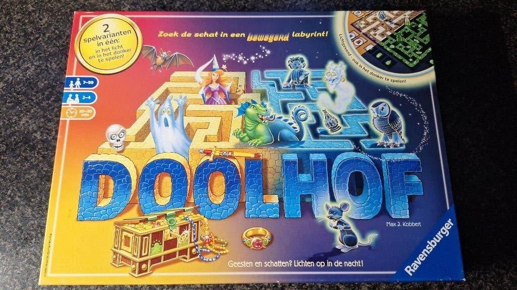 te koop: Doolhof glow in de dark van uitgever Ravensburger., Hobby en Vrije tijd, Gezelschapsspellen | Bordspellen, Een of twee spelers