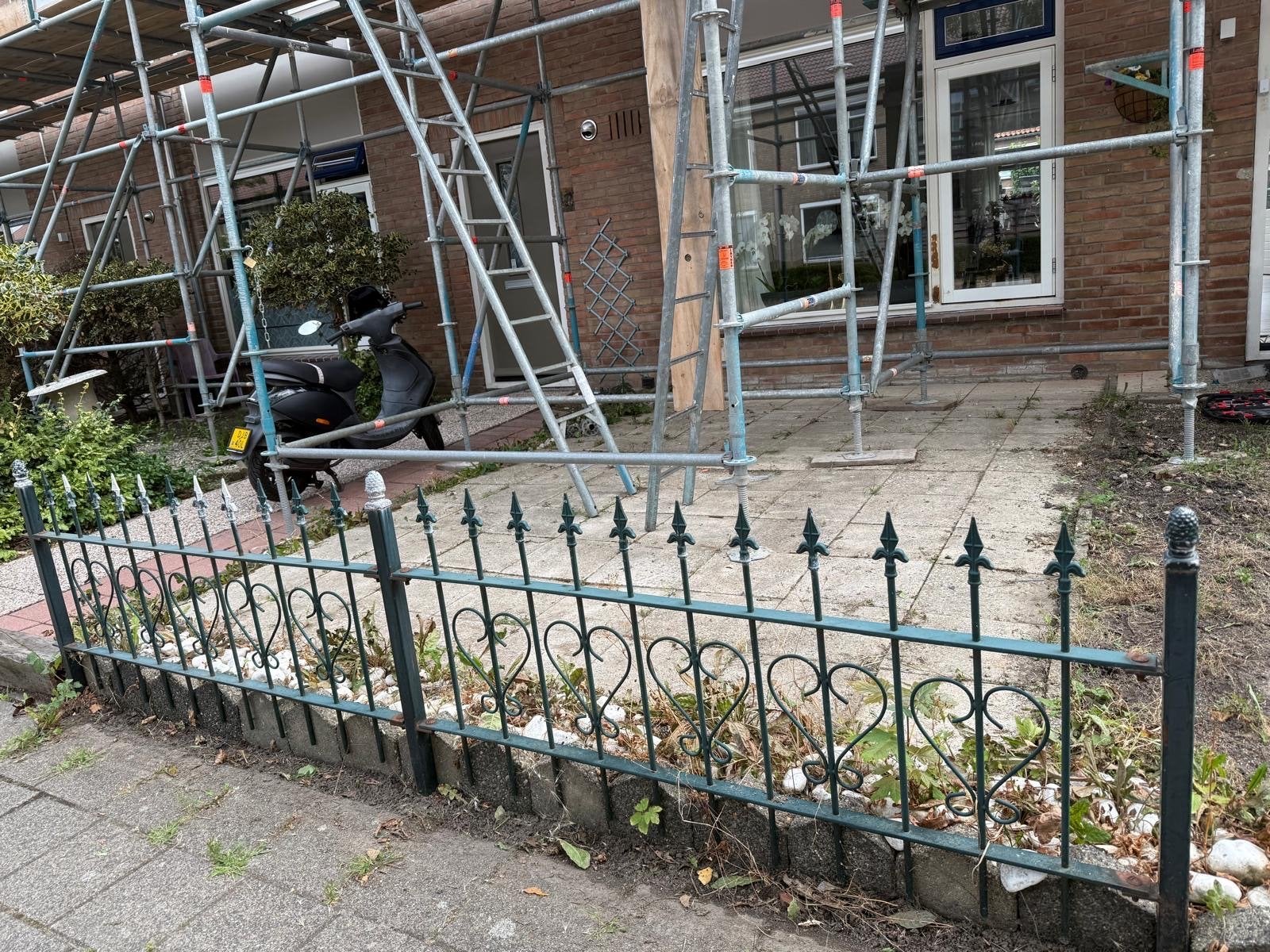 Decoratief ijzeren tuinhekje, Ophalen of Verzenden, Gebruikt, IJzer, Tuinhek