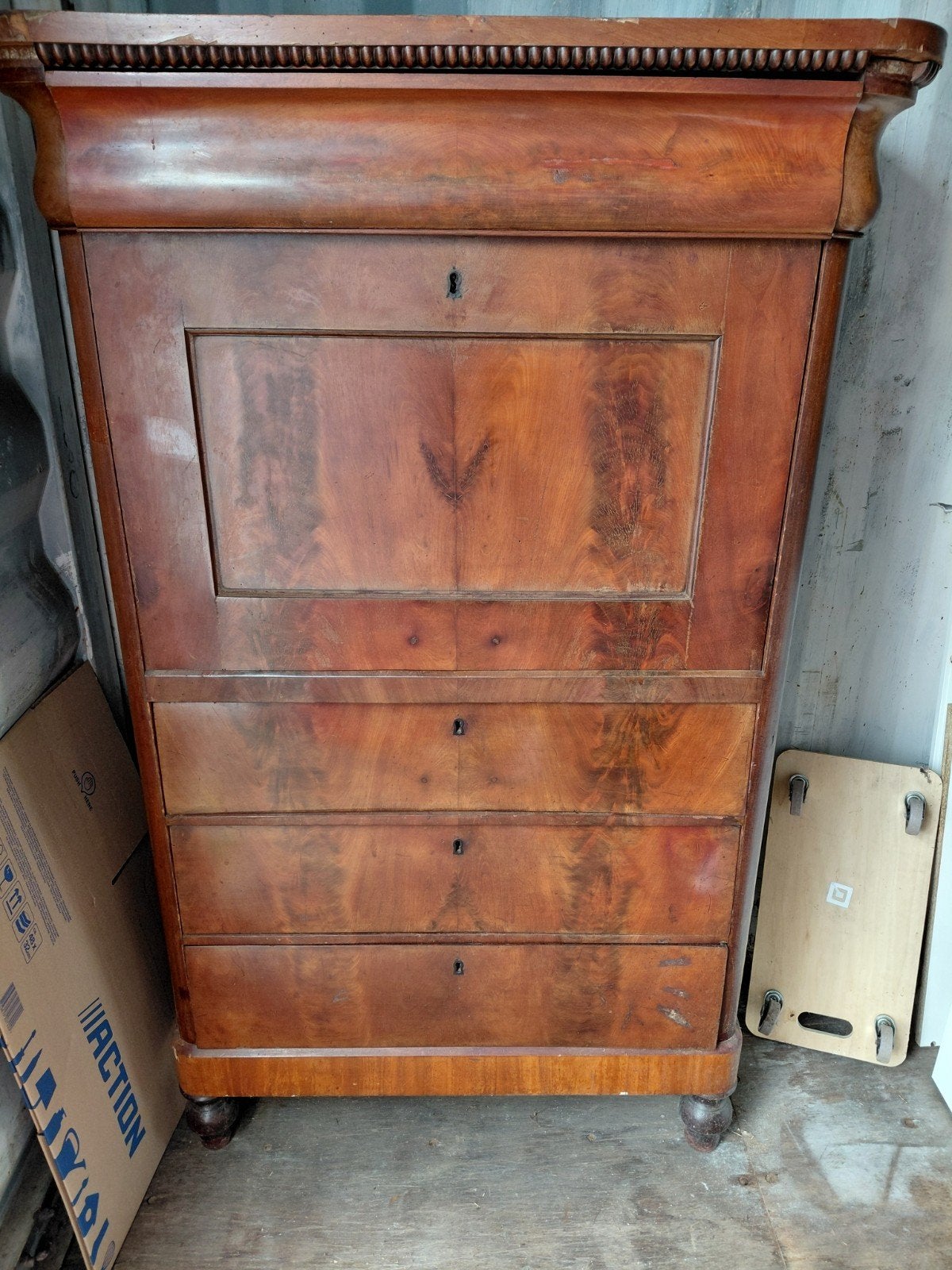 Biedermeier Secretaire van Bloemmahonie, Ophalen