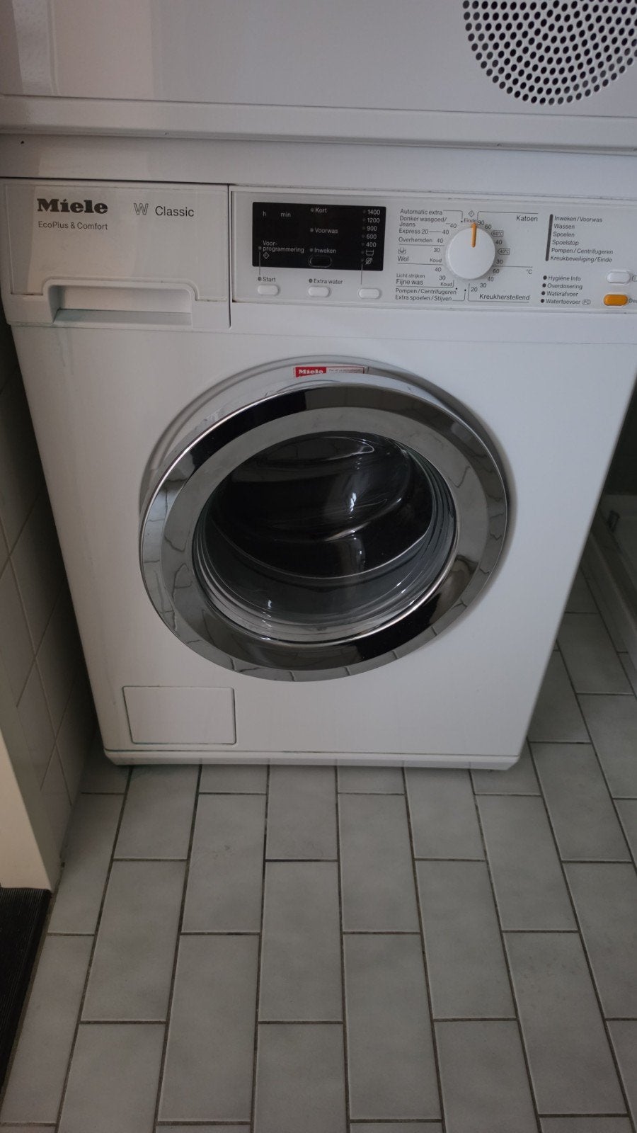 Miele W Classic EcoPlus & Comfort Wasmachine, Ophalen, Energieklasse A of zuiniger, Zo goed als nieuw, Voorlader