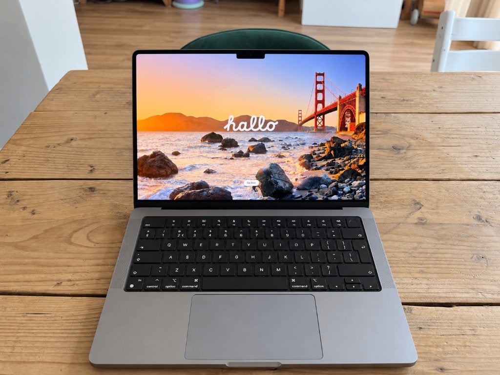 MacBook Pro 14” 2021 M1 Pro | 16GB | 512GB | Doos + oplader