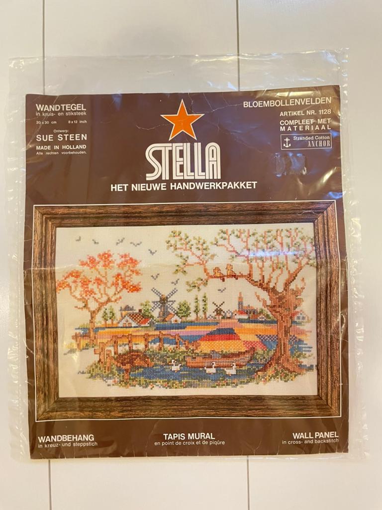 Vintage Stella borduurpakket Bloembollenvelden, Ophalen of Verzenden, Zo goed als nieuw, Handborduren, Borduurpakket
