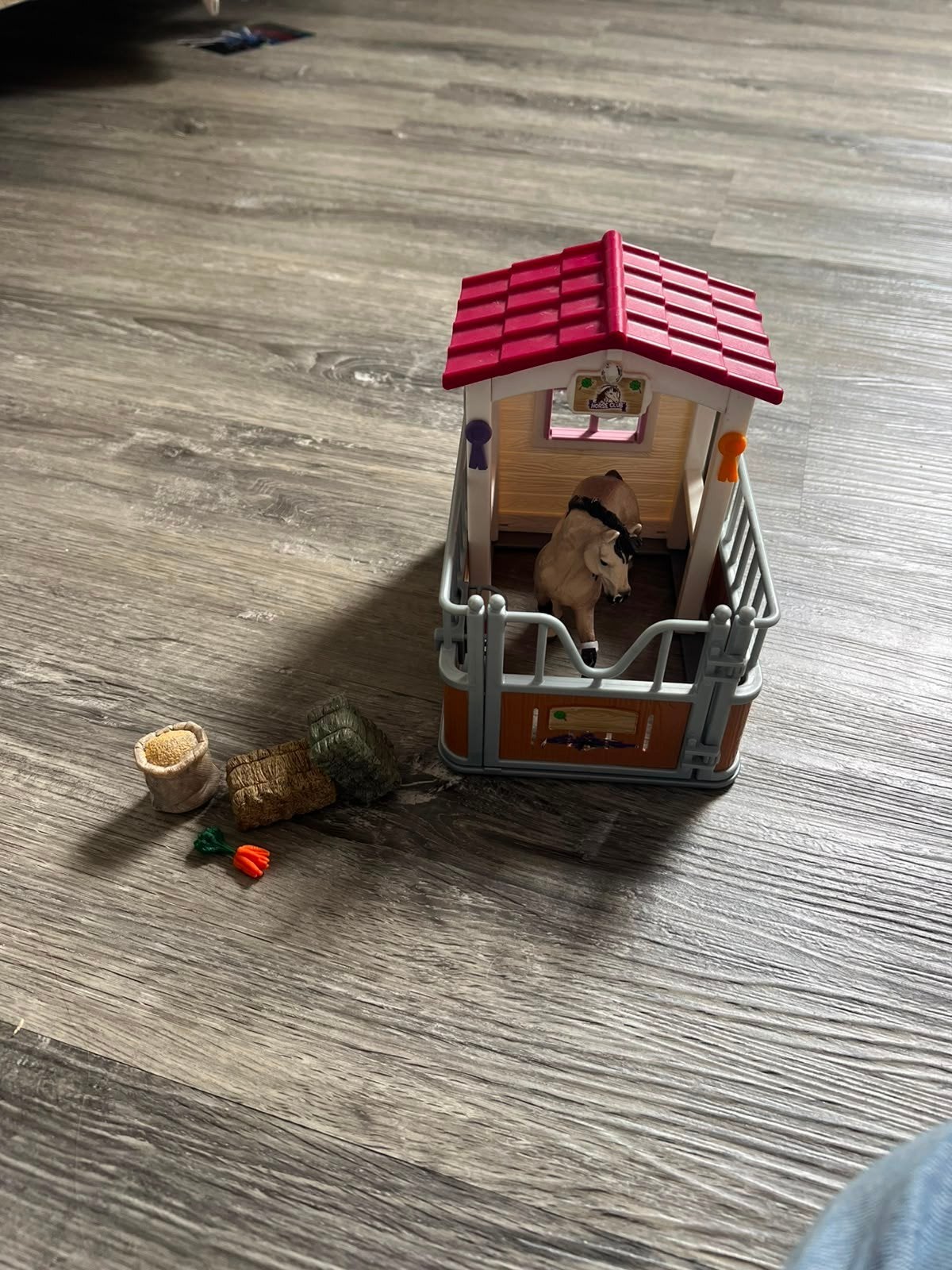 Schleich, paardenbox, Ophalen, Zo goed als nieuw