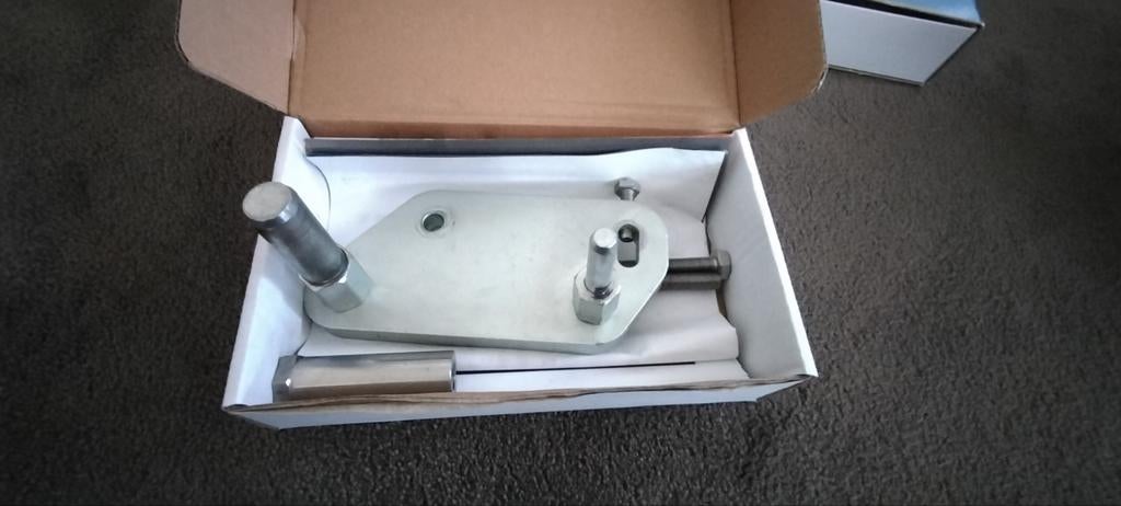 Adapterplaat voor motorlift - yamaha mt10, Motoren, Ophalen of Verzenden